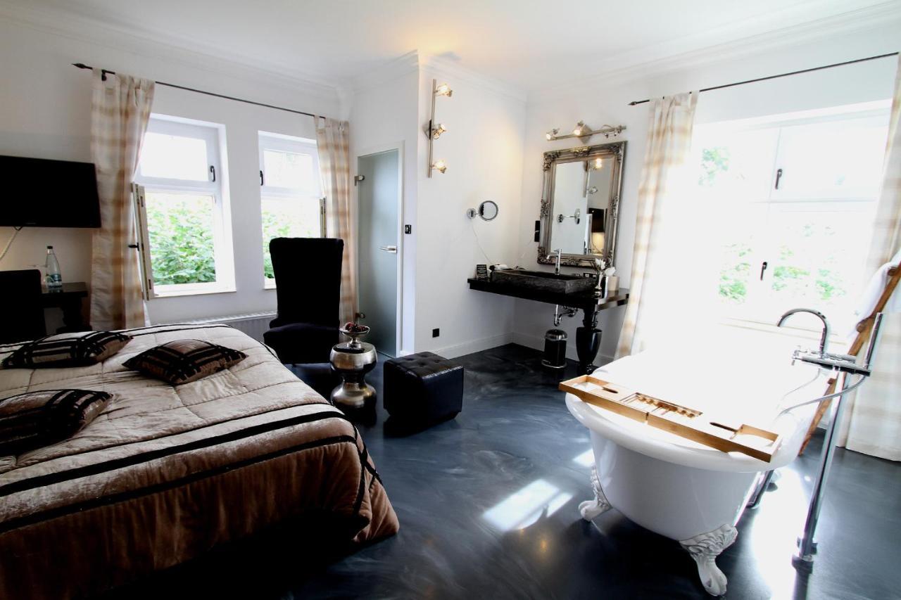 Villa Adelees Boutique Hotel Алсфелд Екстериор снимка